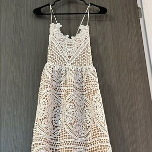 Elegant White Lace Dress